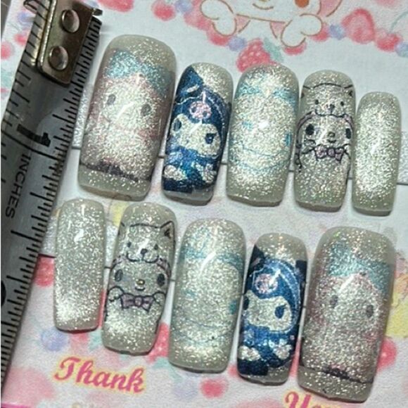 10PcsâPressâOn
Nails/silverâGlittersâprintâstatementânailsâinspiredâbyâmyâmelody - Picture 5 of 17